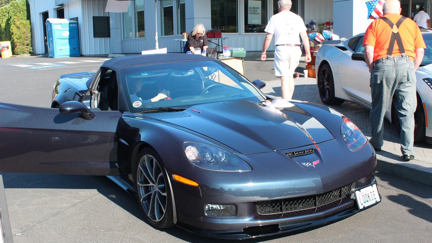 Corvette Generations/C6/C6 2013 Black LQQKIE.webp